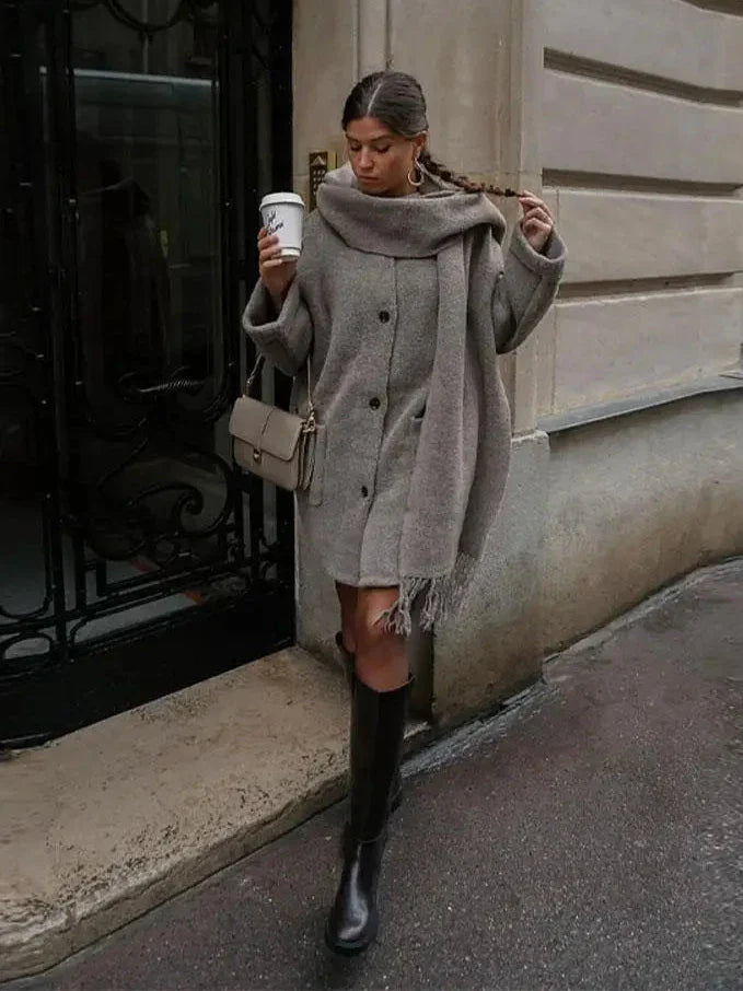 Mystique & Co™ Cardigan écharpe