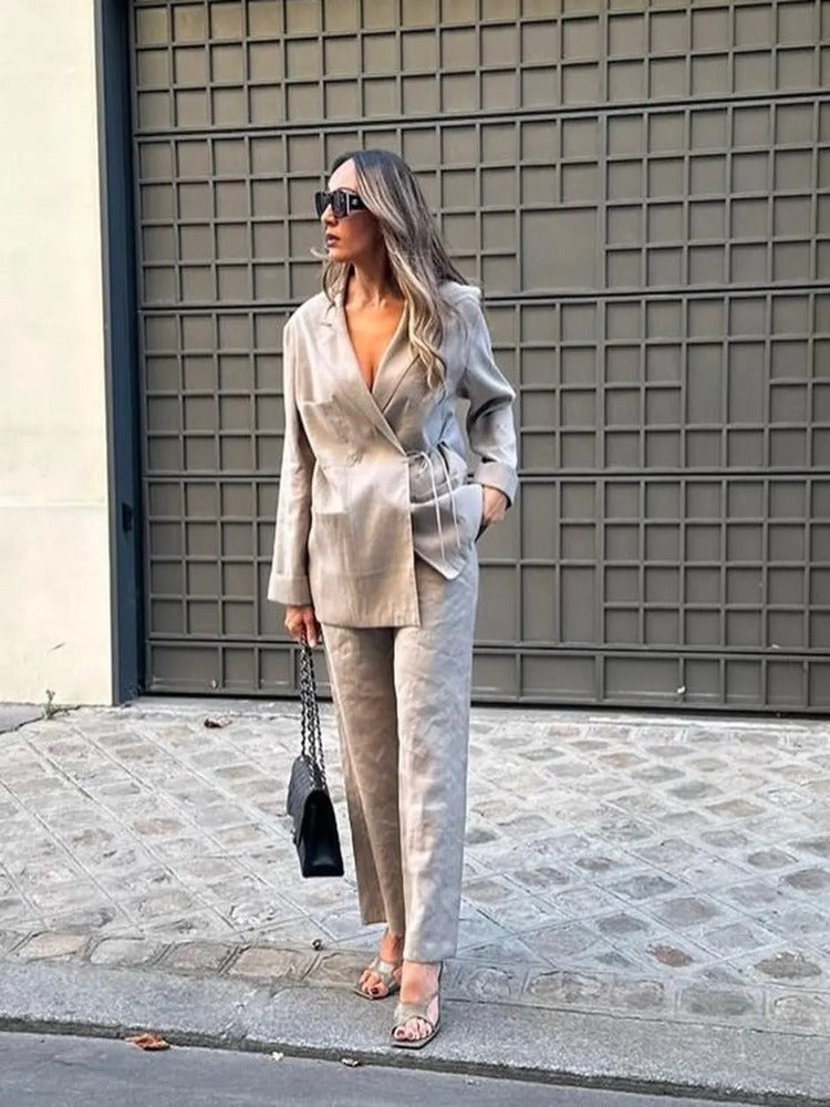 Mystique & Coâą Ensemble Casual Chic