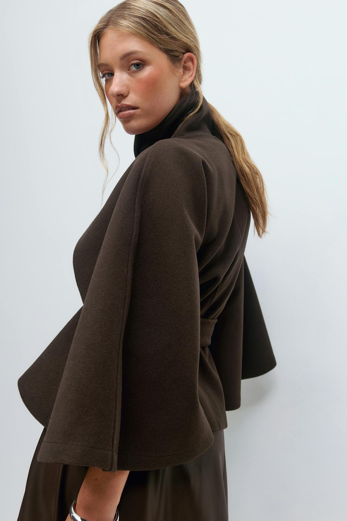 Mystique & Co™ Cape à ceinture