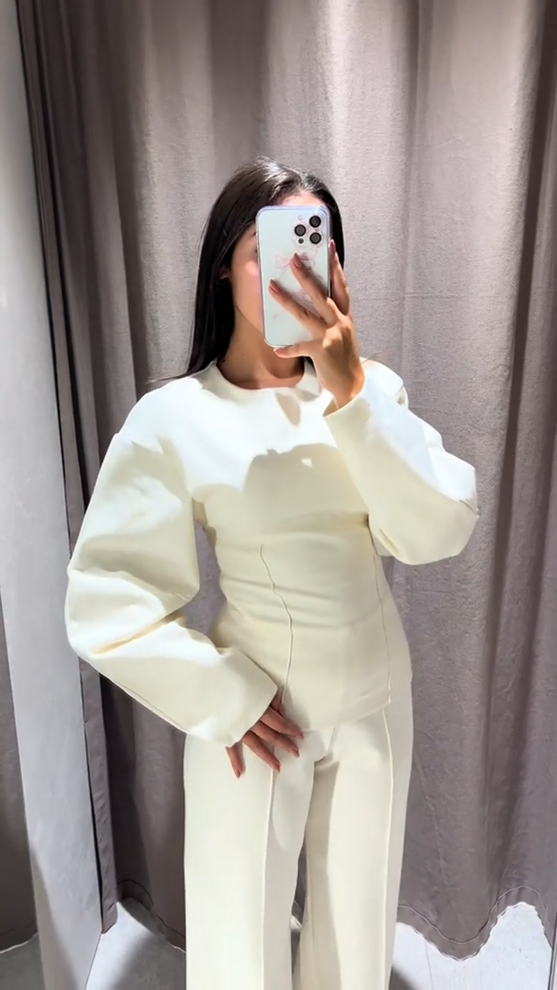 Mystique & Co™ Amara Ensemble Lounge