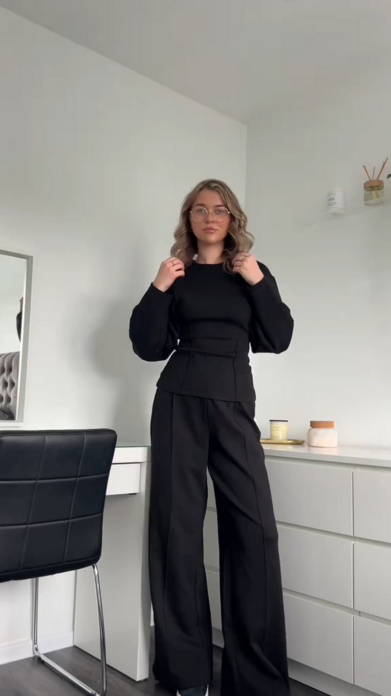 Mystique & Co™ Amara Ensemble Lounge
