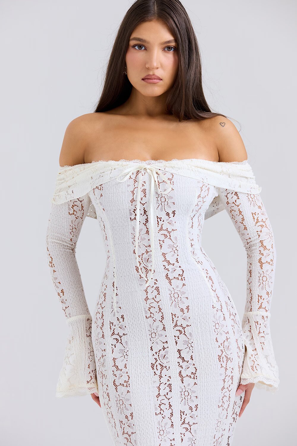 Mystique & Co™ Robe Isolde