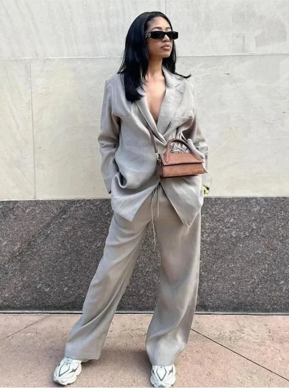 Mystique & Co™ Ensemble Casual Chic